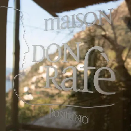 Maison Don Rafe' 别墅 *